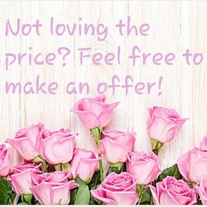 OFFERS ARE WELCOMED💕💕